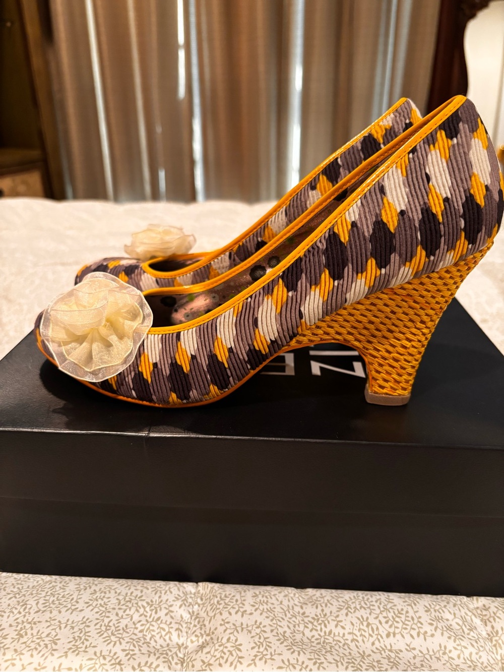 Yellow Patterned Wedge Pumps with Floral Accent